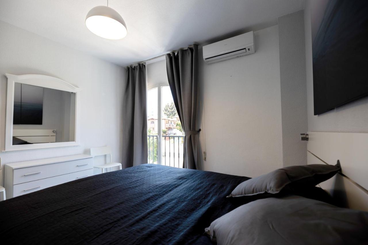 Spacious 2-Bedroom Apartment With Free Parking Sitio de Calahonda Eksteriør bilde